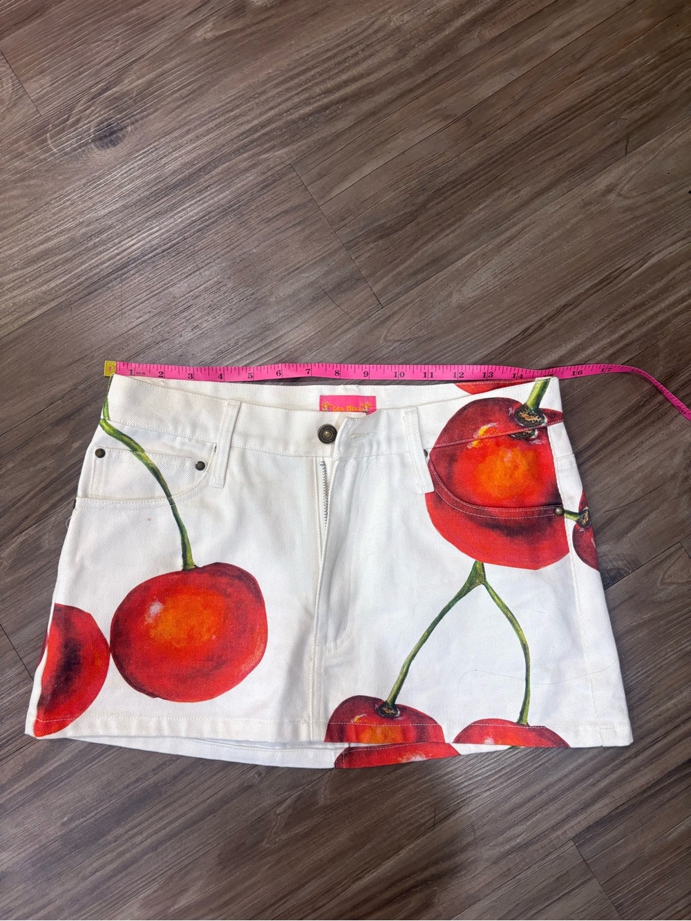 LES MISS White Mini Skirt with Red Cherry Print